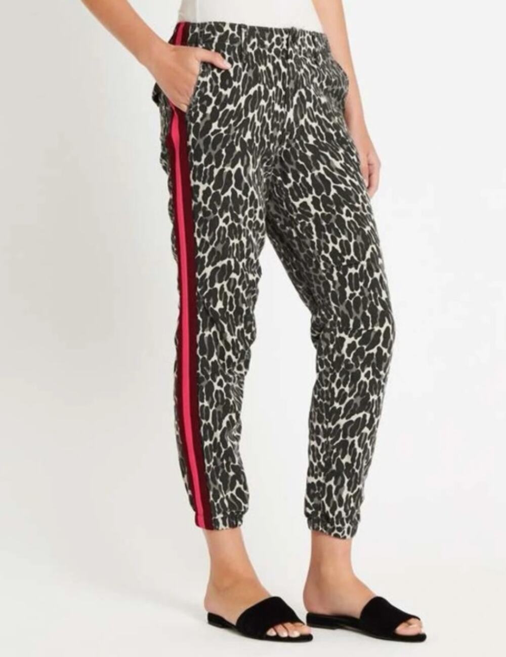 Mother The No Zip Misfit Jungle Eyes Jogger Jeans, Size 28